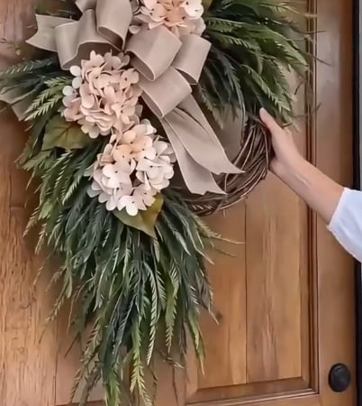 🌸Handcrafted Hydrangea Wreath – The Perfect All-Season Front Door Decor