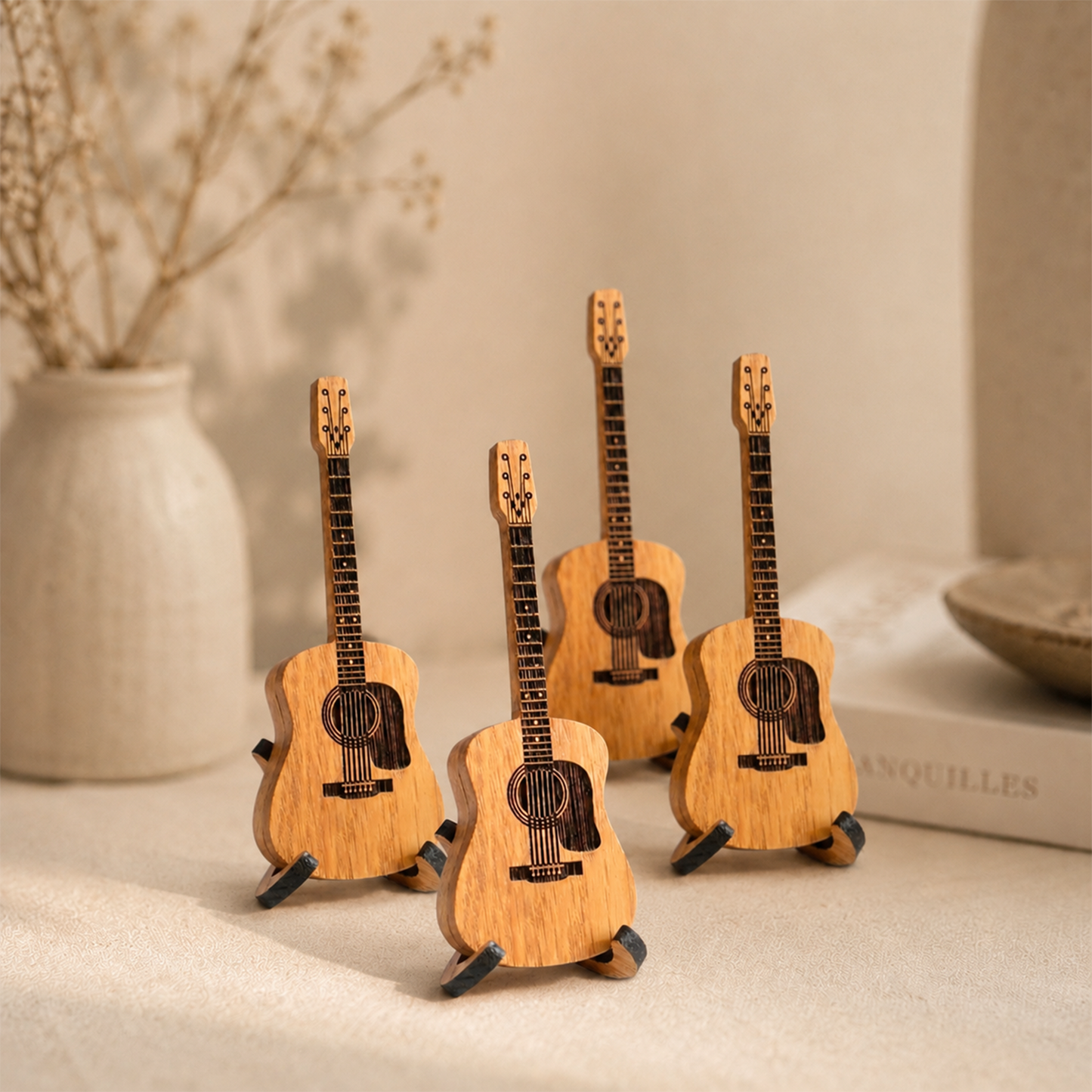 🎁Mini Cute Edition Wooden Guitar Plectrum Case🎸